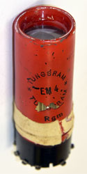 EM 4